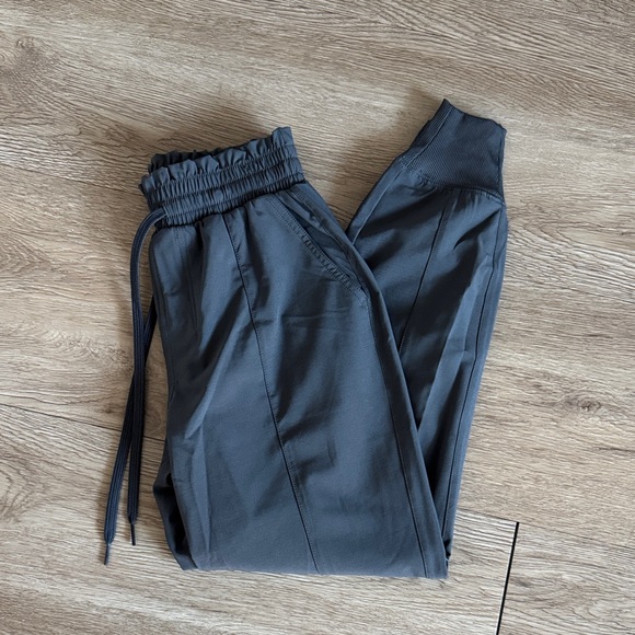 Abercrombie & Fitch Pants - Abercrombie & Fitch Women’s Charcoal Joggers